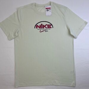 Nike Men's Light Green Graphic Tee size Large NWT